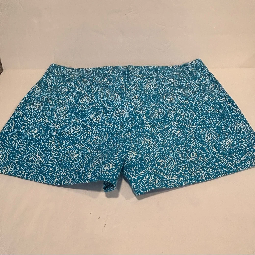 C Wonder Women’s Shorts, Turquoise & White Swirl, Boho, Cottagecore, Sz 10P NWT